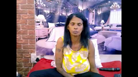 Snapshot of sexyva4u2luv chatting on May 2026 06:16:01 PM sexyva4u2luv online show from May 2026 06:16:01 PM