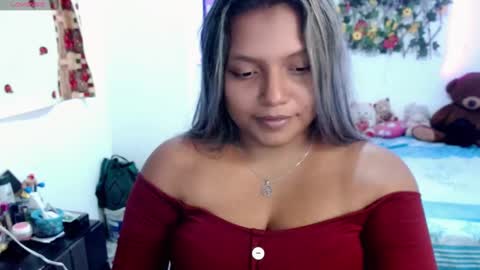 sexyvaldiry online show from February 2025 09:52:01 PM