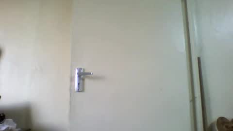 Snapshot of sexyy_tiny chatting on April 2026 03:09:01 PM Mel online show from April 2026 03:09:01 PM