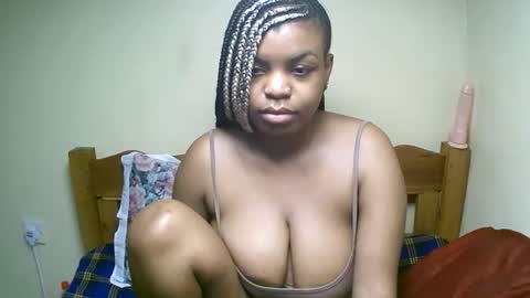 Snapshot of sexyyred_ chatting on February 2026 12:19:01 PM sexyyred_ online show from February 2026 12:19:01 PM