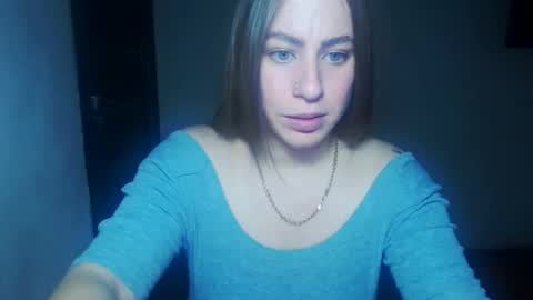 Yuliia online show from October 2025 09:24:02 AM