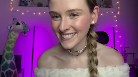 shadebabe online show from December 2024 02:33:01 PM