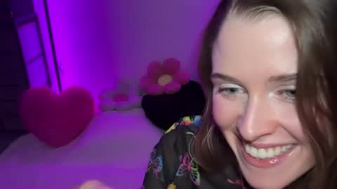 shadebabe online show from June 2026 06:05:02 AM