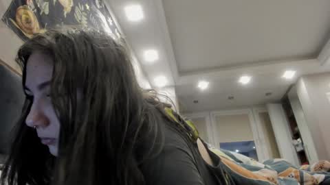 Snapshot of shadow_raffi chatting on December 2024 01:38:02 PM shadow_raffi online show from December 2024 01:38:02 PM