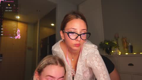 Snapshot of shadowladyyy chatting on January 2025 05:19:01 AM Sindy and Nancy  Next stream 1 December  online show from January 2025 05:19:01 AM