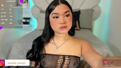 Snapshot of shairytovar chatting on February 2026 06:18:02 AM shairytovar online show from February 2026 06:18:02 AM