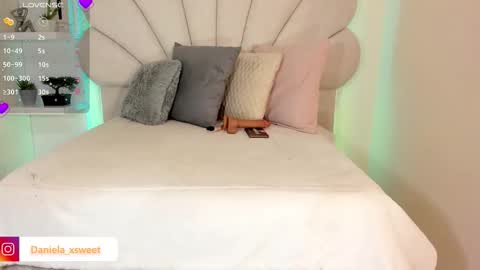 Snapshot of shairytovar chatting on February 2026 06:26:01 AM shairytovar online show from February 2026 06:26:01 AM