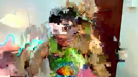 Snapshot of shake_raytow34 chatting on May 2026 04:34:01 PM shake_raytow34 online show from May 2026 04:34:01 PM