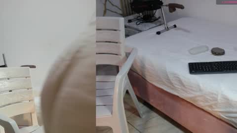 Snapshot of shalomexotic chatting on December 2025 12:01:01 PM shalomexotic online show from December 2025 12:01:01 PM