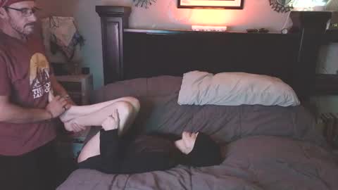 Shane  Shiloh online show from November 2025 08:57:01 AM