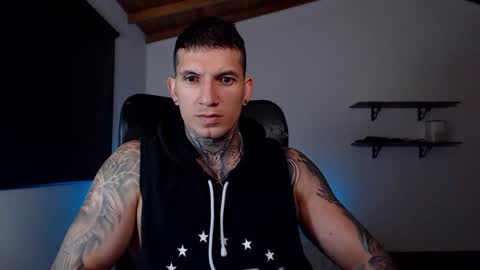 Snapshot of shane_clay chatting on December 2024 11:00:01 PM Shane online show from December 2024 11:00:01 PM