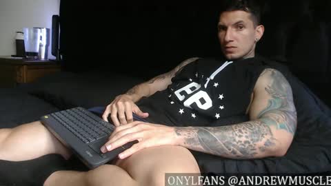 Snapshot of shane_clay chatting on February 2025 06:57:02 PM Shane online show from February 2025 06:57:02 PM