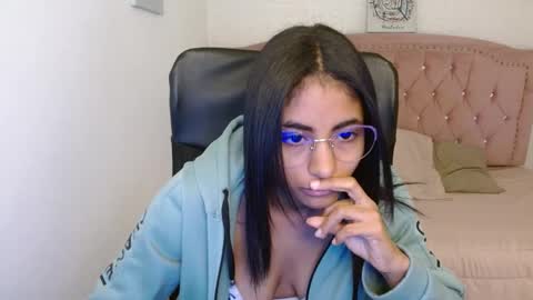 shanelle online show from March 2025 06:10:02 AM