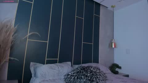 Shanell Moore online show from December 2025 11:39:02 AM