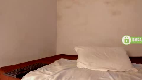 Snapshot of shaniblack chatting on January 2026 04:00:02 PM Danna online show from January 2026 04:00:02 PM