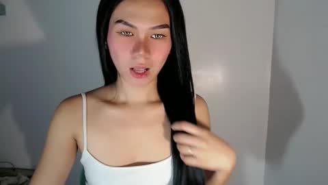 Snapshot of shanica_lee972385 chatting on April 2026 03:31:02 AM shanica_lee972385 online show from April 2026 03:31:02 AM