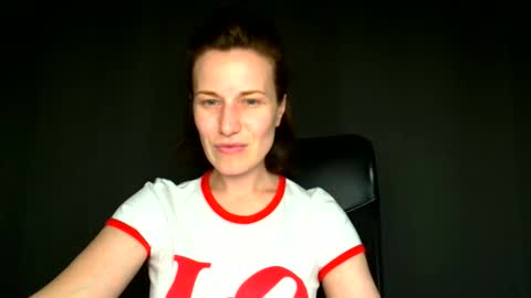 Snapshot of shannen_sweet chatting on June 2026 11:34:01 AM Shannen online show from June 2026 11:34:01 AM