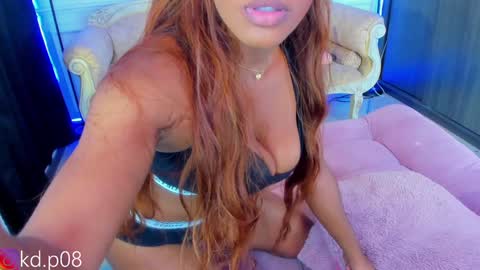 Snapshot of shannol_ryan chatting on January 2025 01:32:01 AM Shannol online show from January 2025 01:32:01 AM