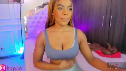 Snapshot of shannol_ryan chatting on September 2025 12:44:02 AM Shannol online show from September 2025 12:44:02 AM
