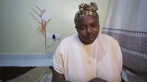 shanny_123 online show from October 2025 03:47:02 PM