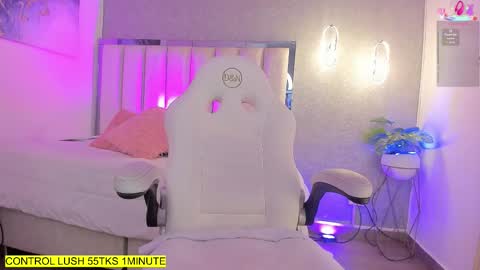 Shantal online show from March 2026 12:12:02 PM