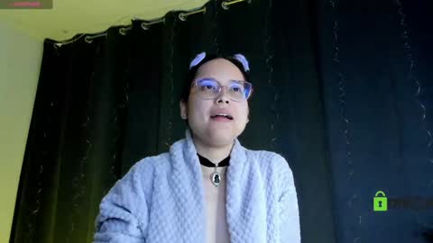 Snapshot of shantalcerezo chatting on January 2025 01:15:01 AM Cat-FOLLOWME and we talk IGshantal cerezo online show from January 2025 01:15:01 AM