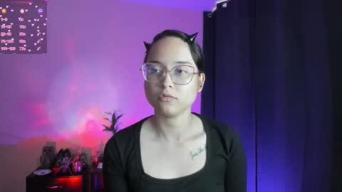 Snapshot of shantalcerezo chatting on December 2025 09:56:02 PM Cat-FOLLOWME and we talk IGshantal cerezo online show from December 2025 09:56:02 PM