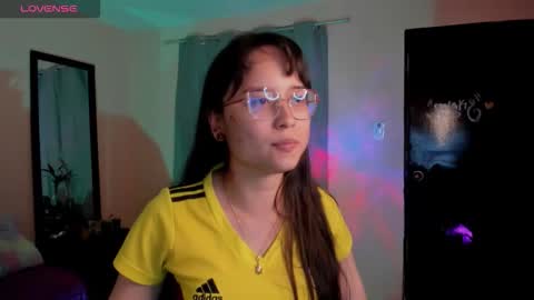 Cat-FOLLOWME and we talk IGshantal cerezo online show from February 2026 08:47:01 PM