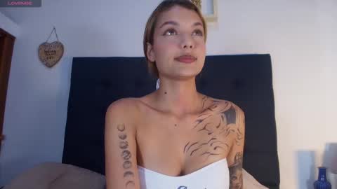 shantallvegga1 online show from December 2025 12:12:02 PM