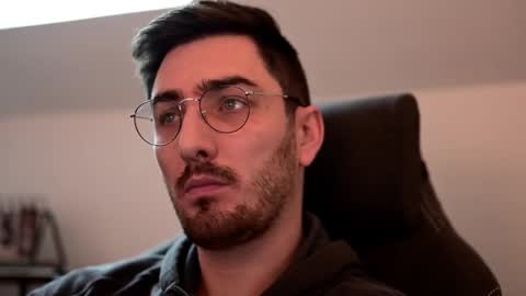 frenchy boy online show from December 2024 12:22:01 PM