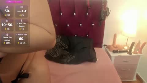 Snapshot of shara_beauty chatting on September 2025 05:29:02 AM shara_beauty online show from September 2025 05:29:02 AM