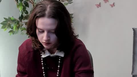 Snapshot of sharikabolanos chatting on November 2025 07:58:01 PM Sara online show from November 2025 07:58:01 PM