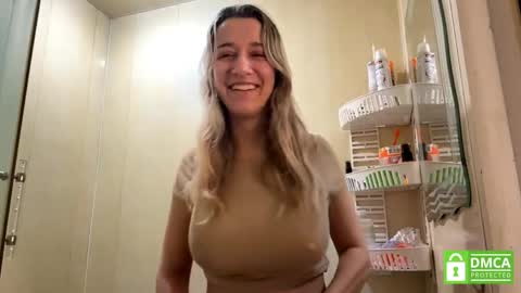 Snapshot of sharitaklemme chatting on May 2026 07:26:02 AM Coraline online show from May 2026 07:26:02 AM