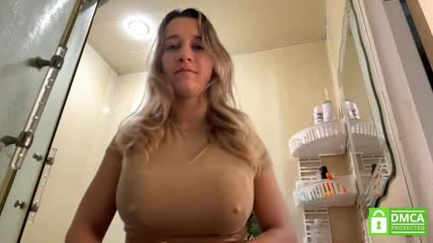Snapshot of sharitaklemme chatting on June 2026 07:22:01 AM Coraline online show from June 2026 07:22:01 AM