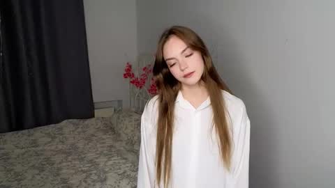 Snapshot of shark_babyy chatting on October 2025 03:56:02 PM Juli online show from October 2025 03:56:02 PM