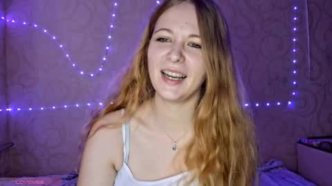 Annie online show from October 2025 06:58:02 AM