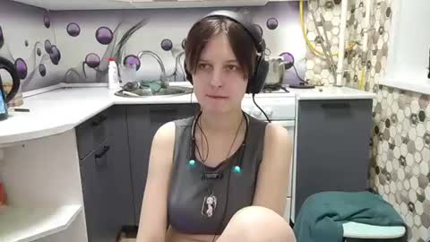 Snapshot of sharleenyodis chatting on July 2026 05:19:01 PM Sara online show from July 2026 05:19:01 PM