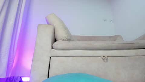 Hi fiends ---- I usually start online from Monday to Friday from 1000 am Saturdays and Sundays at 600 am Colombia time online show from January 2025 06:27:01 PM