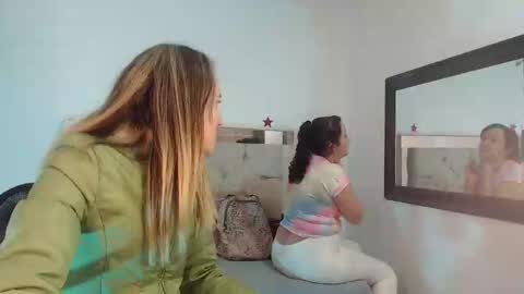 Snapshot of sharlotte__jones chatting on February 2025 02:46:01 PM Sara online show from February 2025 02:46:01 PM