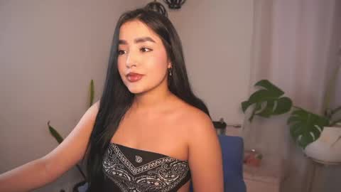 Snapshot of sharlotte_evanns chatting on May 2026 06:46:02 PM Sharlotte online show from May 2026 06:46:02 PM