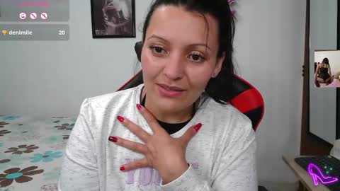 paola online show from January 2025 01:52:01 AM