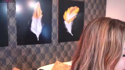 Snapshot of sharomross chatting on July 2026 01:35:02 PM Sharom online show from July 2026 01:35:02 PM