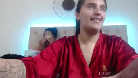 sharon_and_sharit online show from December 2025 03:45:02 AM