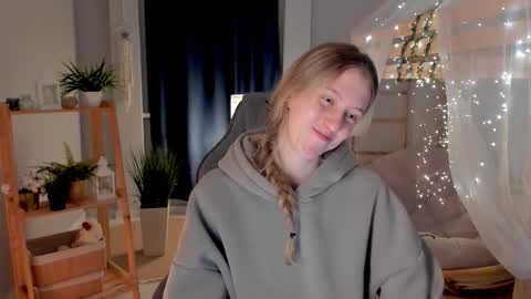 Sharon online show from May 2026 06:02:02 PM