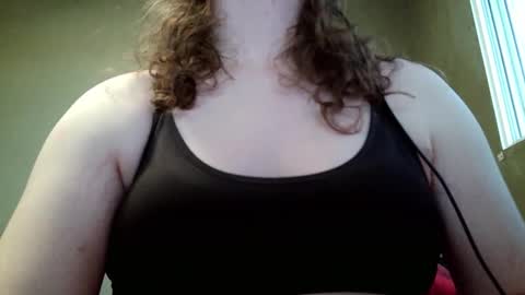 Shay online show from November 2025 04:42:01 PM