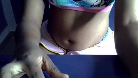 shawnie_baby online show from September 2025 03:07:02 AM