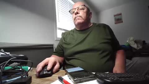 Snapshot of shawnmasterbate chatting on September 2025 08:52:02 PM shawnmasterbate online show from September 2025 08:52:02 PM