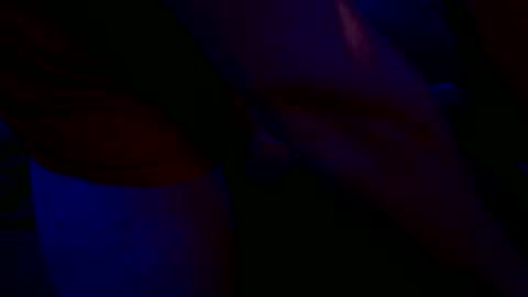 Snapshot of shawntheone3535b chatting on November 2025 04:01:02 AM shawntheone online show from November 2025 04:01:02 AM