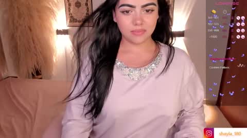 Snapshot of shayla_18 chatting on February 2025 04:42:01 AM dalila online show from February 2025 04:42:01 AM