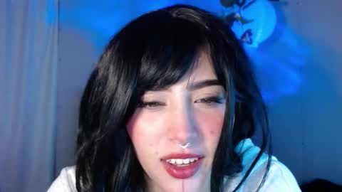 Shayla 3 online show from January 2026 12:43:02 PM